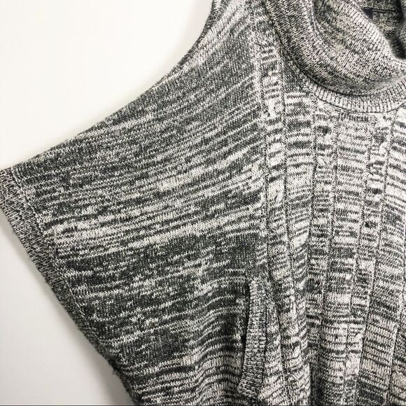 Market & Spruce | Stitch Fix Cilia Poncho Sweater - Picture 7 of 12